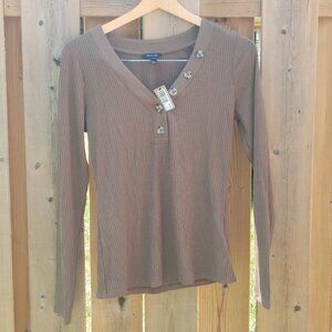 LOVELY Ribbed Long Sleeve Shirt R.W. & Co. Women's Medium BNWT Olive Gre…